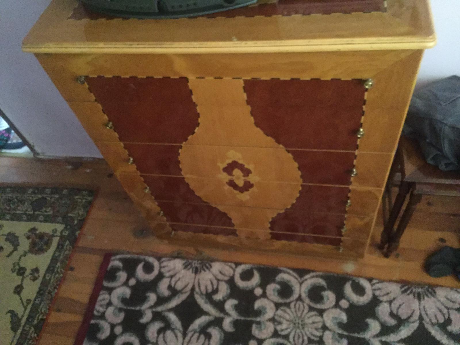 gotik retro şifonyer