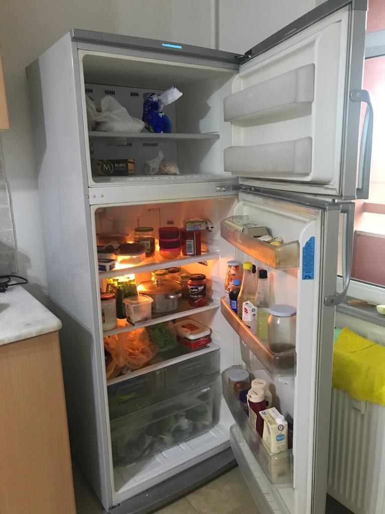 spot buzdolabı fabrikadan defolu dolap