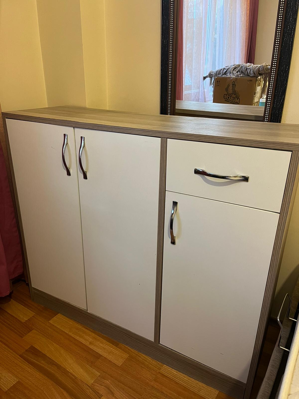 spot elbise dolabı ayakkabılık